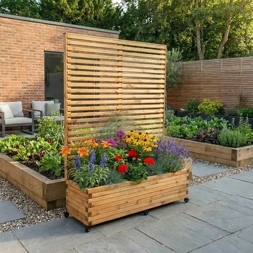 Pine raised planter with - raised,